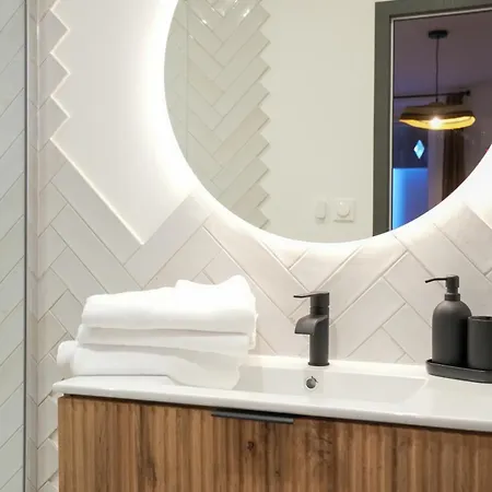 Appartement Hypercentre - Loge De La Chouette Dijon